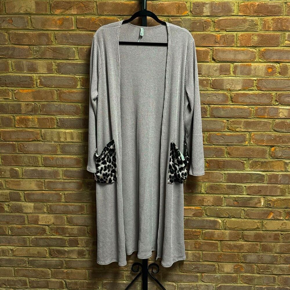 Honeyme Women’s Curvy Mocha Leopard Pocket Long Sleeve Cardigan Sz XXL
